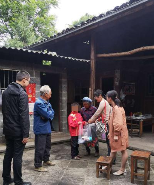 新六一今日头条，成都兴龙交通设施厂迎来最新发展动态：新六一今日头条最新消息