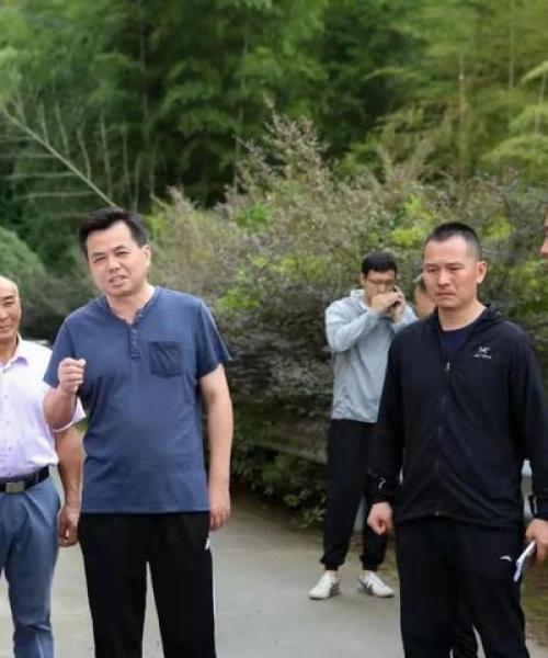 乐清招聘在线求职信息最新发布 —— 成都兴龙交通设施厂诚邀英才加盟：乐清招聘在线求职信息最新