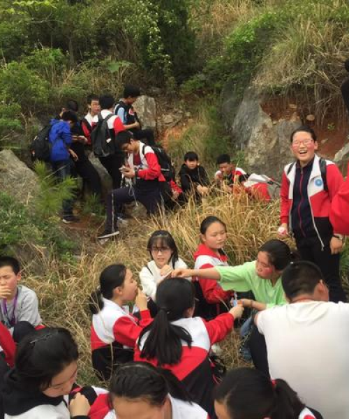 女人励志语录，砥砺前行，绽放无限光彩：女人怎么写励志语录短句