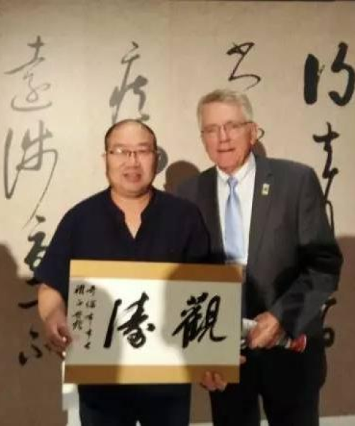 浙江新闻头条昨日发布，成都兴龙交通设施厂引领行业创新突破：昨天浙江新闻头条最新消息
