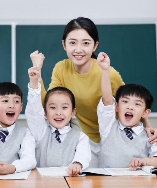 教师坚持语录简短励志：教师坚持语录简短励志短句