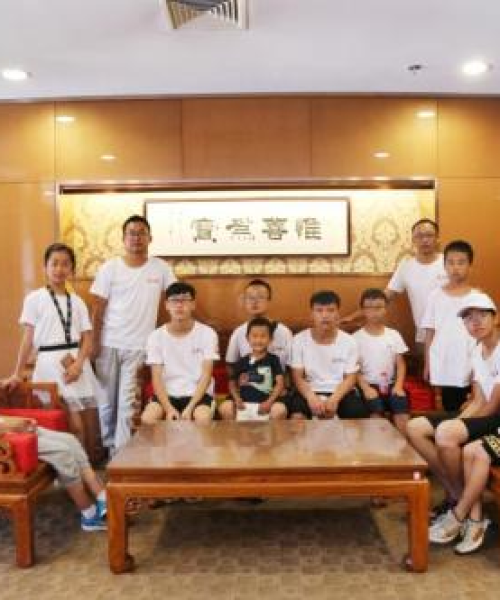 名人青少年励志语录，激发潜力的无限可能：名人青少年励志语录短句