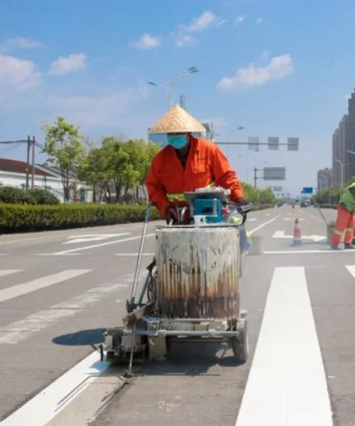 交通标识与划线在提高道路通行效率中的作用：交通标志标线优化