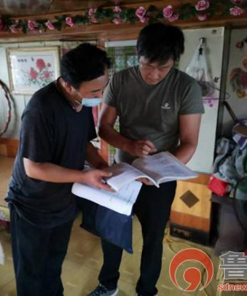 道路安全方案在校园周边道路的安全保障 ——以成都兴龙交通设施厂实践为例：道路安全方案在校园周边道路的安全保障措施包括